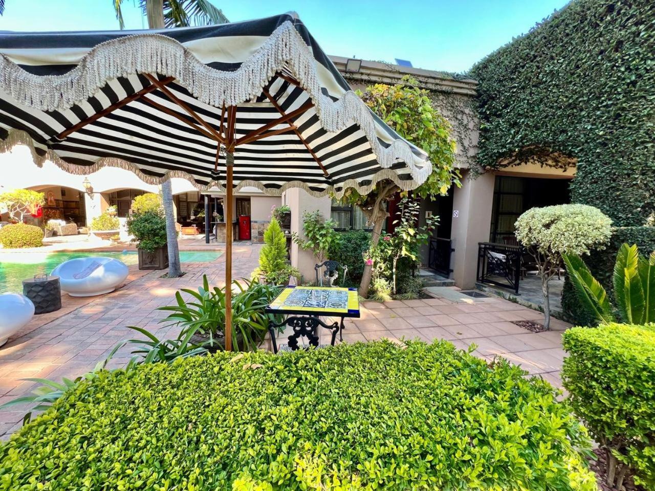 Forty 4 On Hoog Polokwane Exterior photo