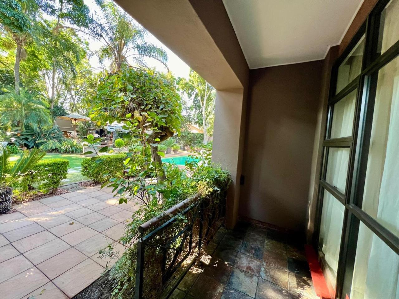 Forty 4 On Hoog Polokwane Exterior photo